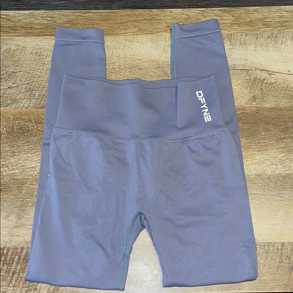 Women’s DFYNE Grey Leggings